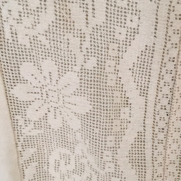 American Eagle medium blouse - Picture 3 of 3